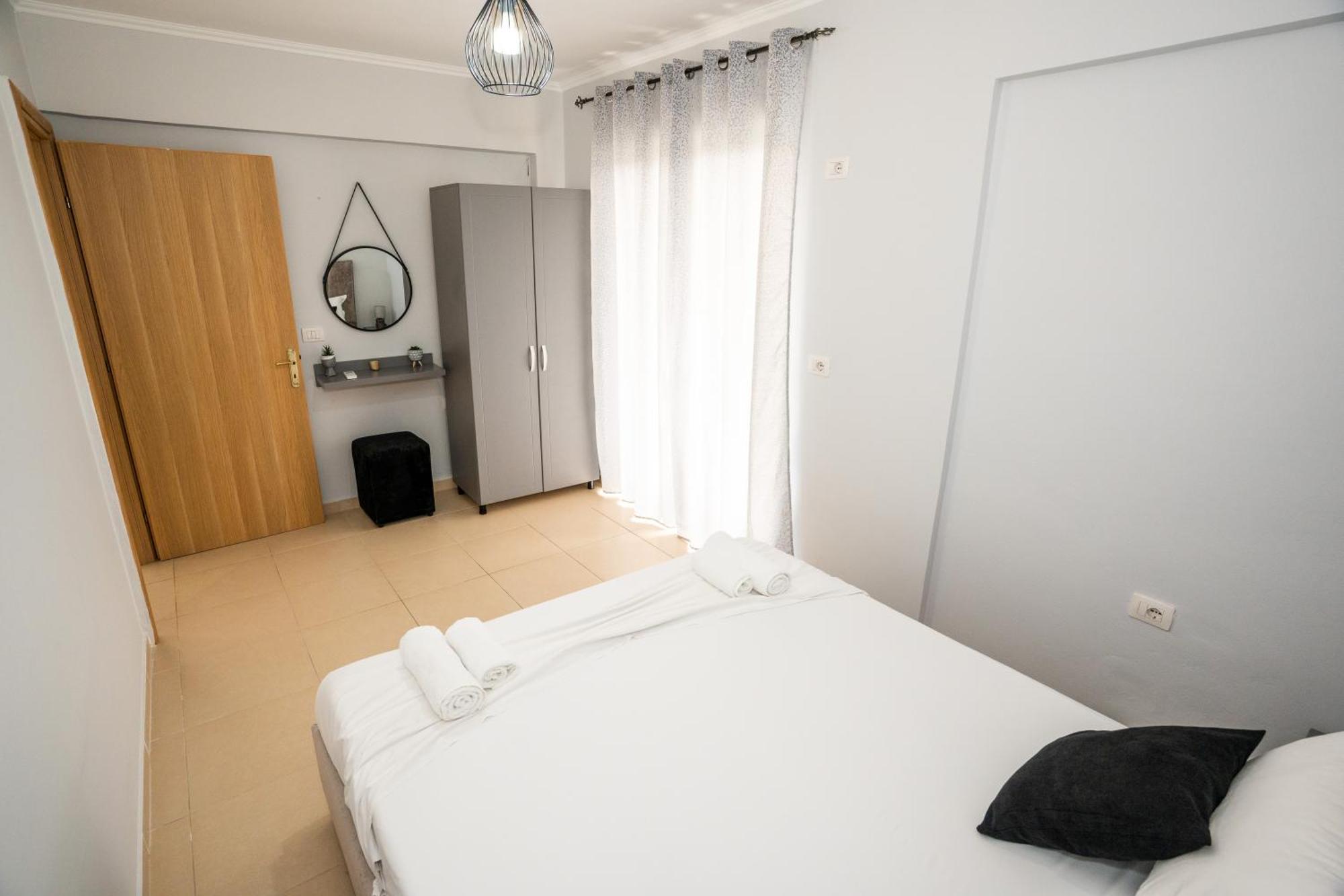 A&V Apartments ซารานเดอ ภายนอก รูปภาพ