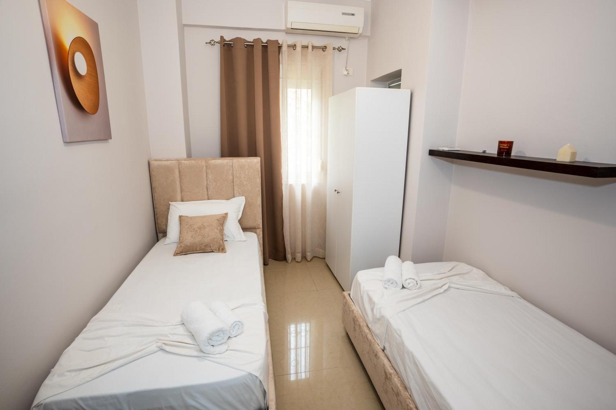 A&V Apartments ซารานเดอ ภายนอก รูปภาพ