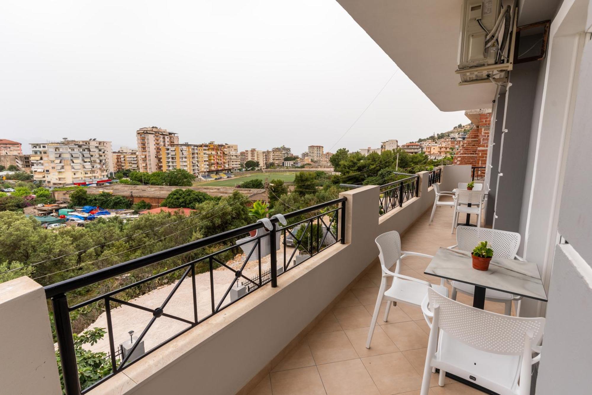 A&V Apartments ซารานเดอ ภายนอก รูปภาพ