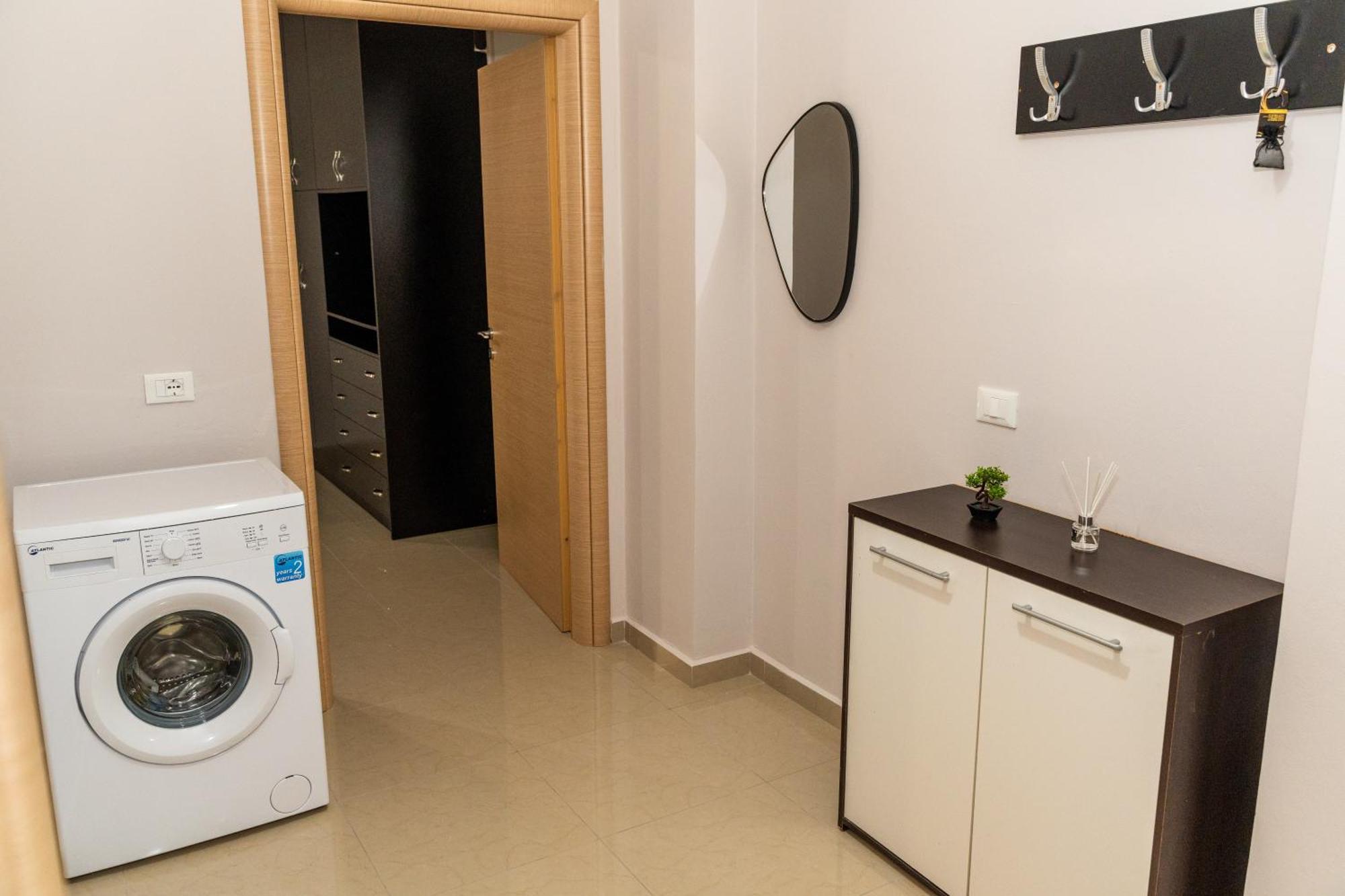 A&V Apartments ซารานเดอ ภายนอก รูปภาพ