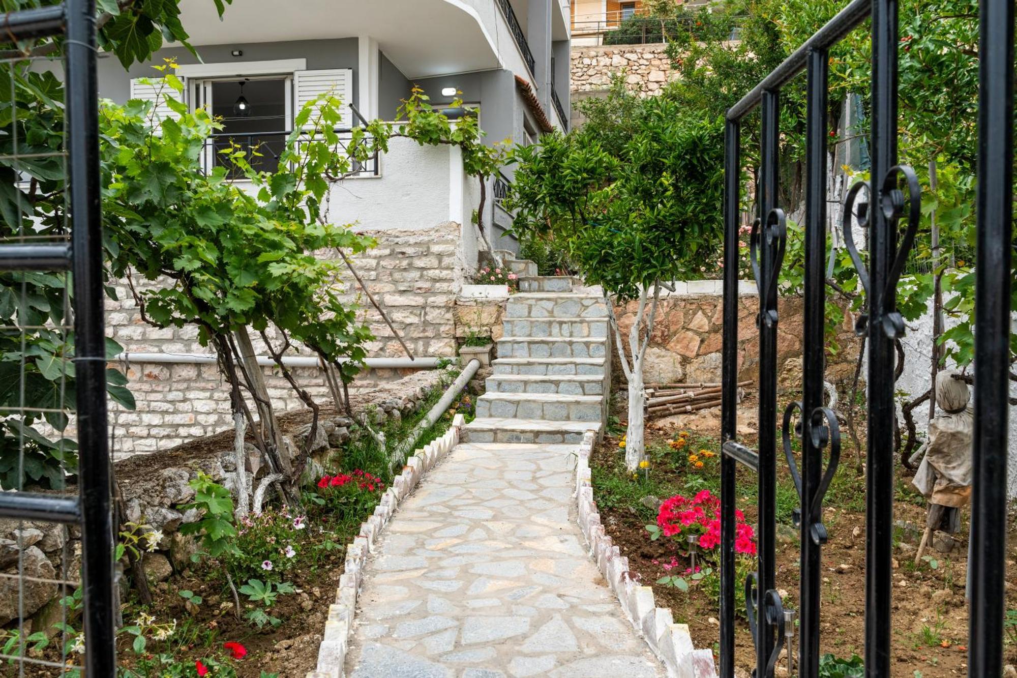 A&V Apartments ซารานเดอ ภายนอก รูปภาพ